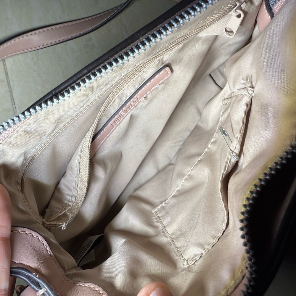 Purse - Picture 3 of 3